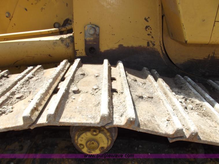 image for item C2001 2004 Caterpillar 963C track loader