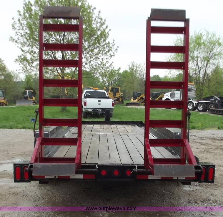 image for item D3877 2011 Towmaster T160 equipment trailer