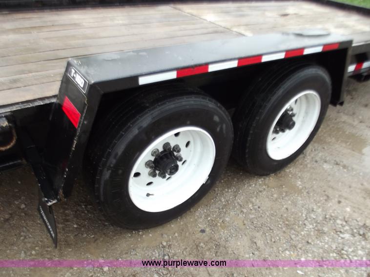 image for item D3877 2011 Towmaster T160 equipment trailer