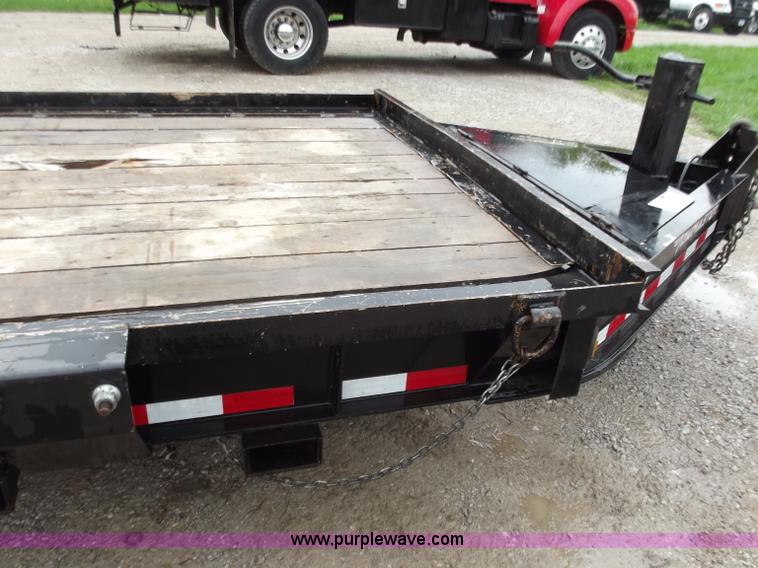 image for item D3877 2011 Towmaster T160 equipment trailer