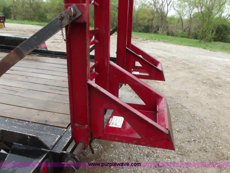 image for item D3877 2011 Towmaster T160 equipment trailer