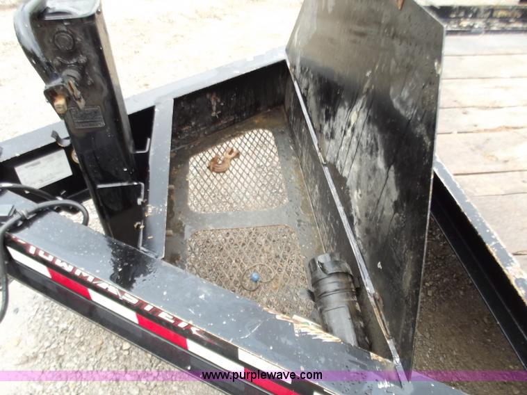 image for item D3877 2011 Towmaster T160 equipment trailer