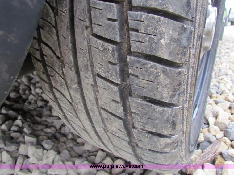 image for item A2587 2006 Ford Crown Victoria Police Interceptor