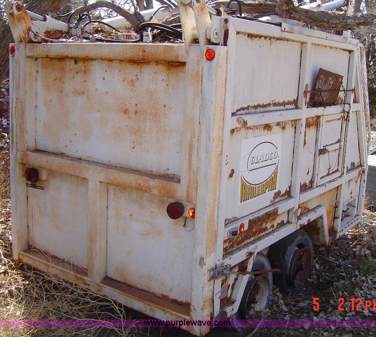 image for item B1204 Gladco CL1100 trash compactor