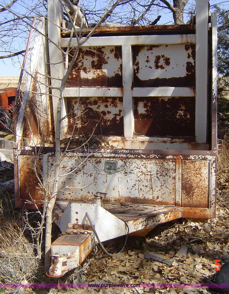 image for item B1204 Gladco CL1100 trash compactor