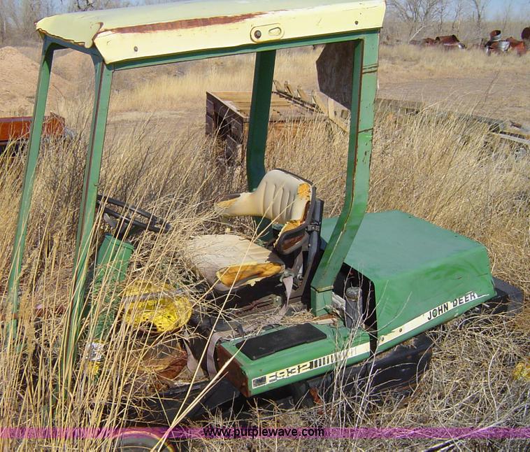 image for item B1206 (2) John Deere front mowers