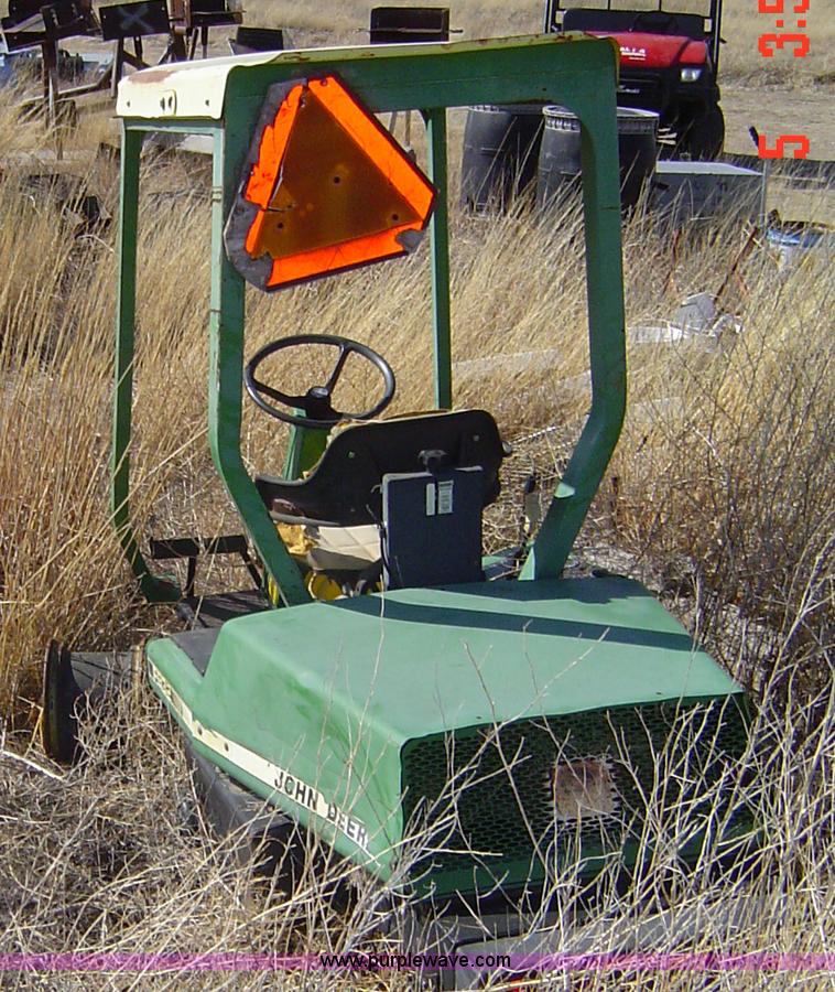 image for item B1206 (2) John Deere front mowers