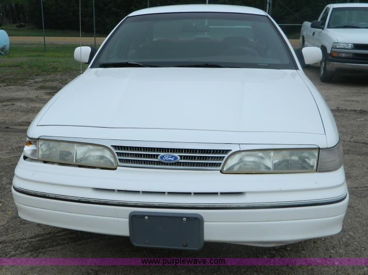 image for item B3616 1994 Ford Crown Victoria Police Interceptor