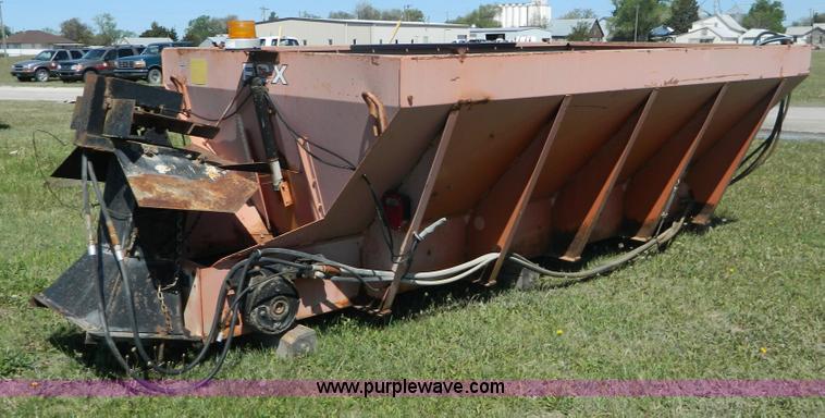 image for item B3633 FCS salt-sand spreader