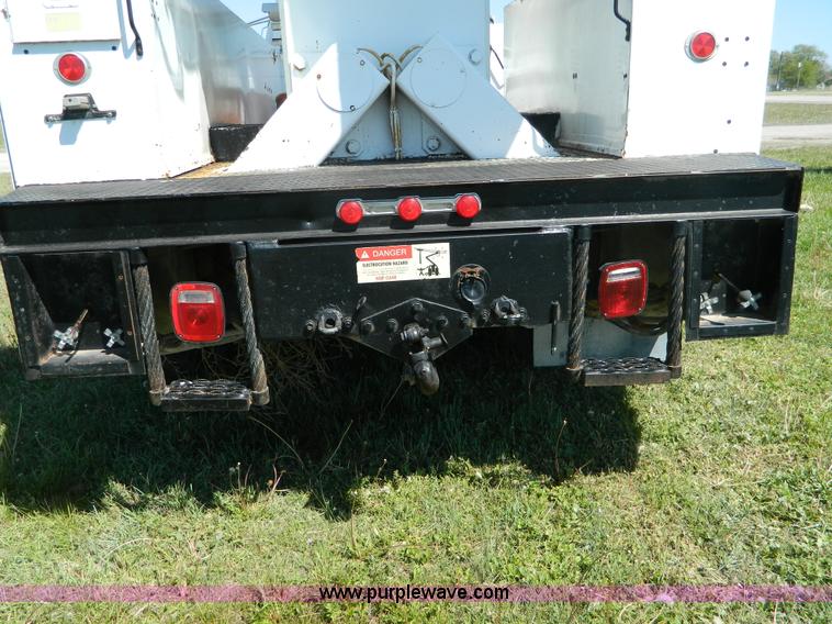 image for item B3635 1985 Ford F7000 bucket truck