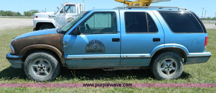 image for item B3636 1997 Chevrolet Blazer