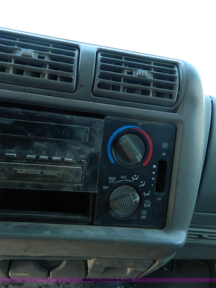 image for item B3636 1997 Chevrolet Blazer