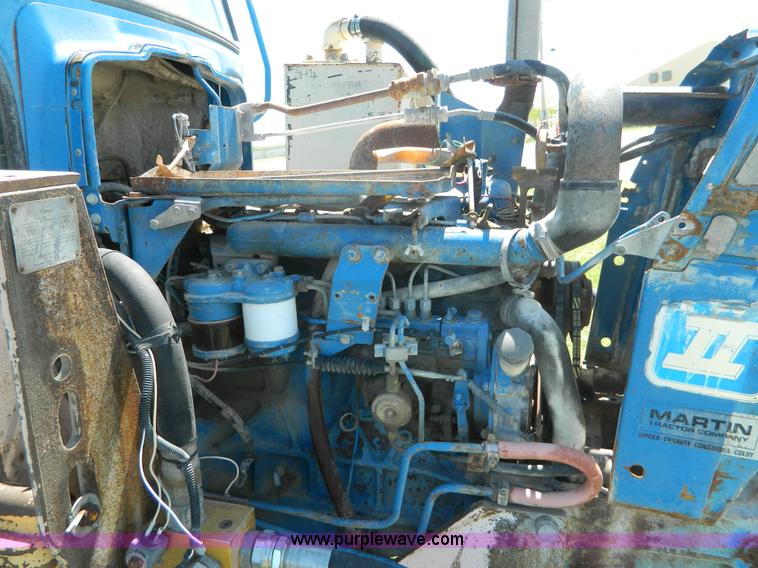 image for item B3647 Ford EA 414C tractor