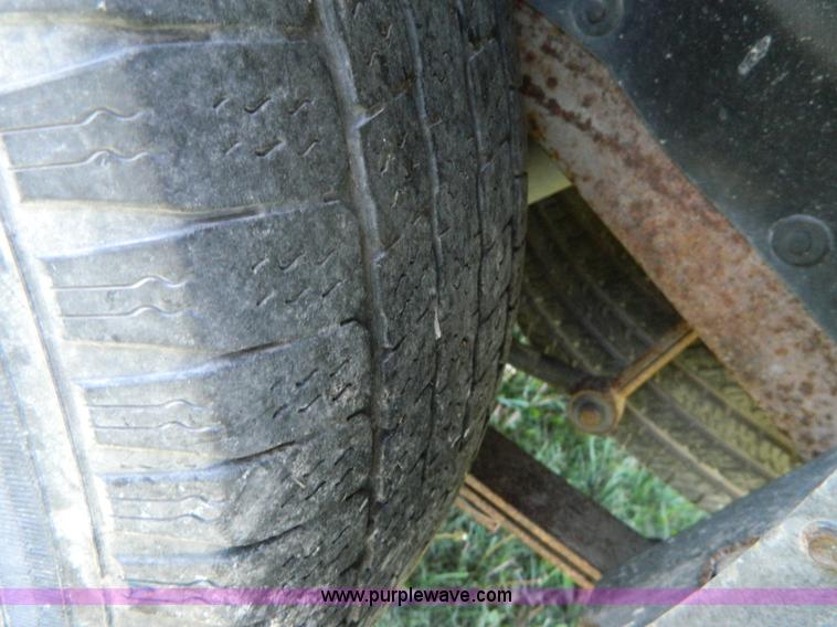 image for item B3648 2001 Chevrolet Blazer