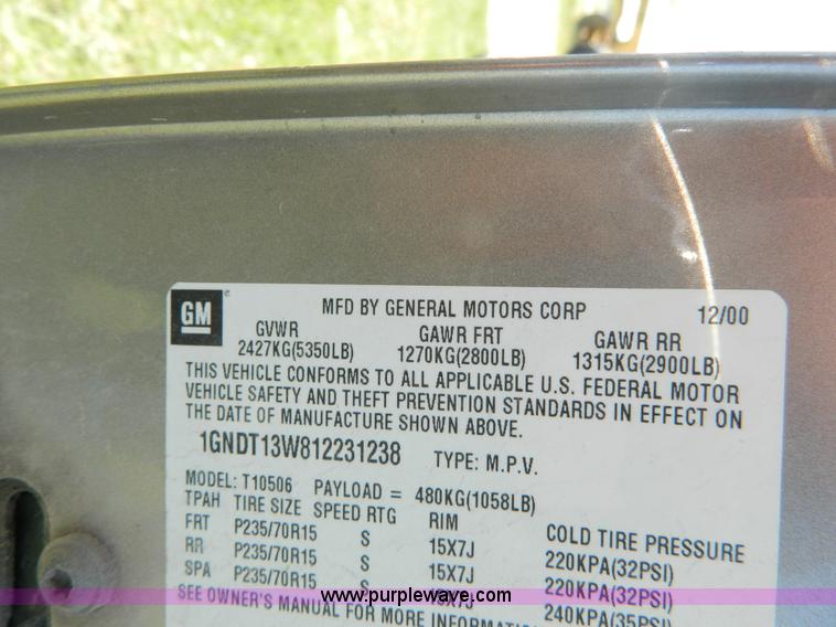 image for item B3648 2001 Chevrolet Blazer