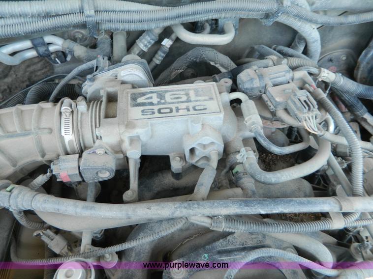 image for item B3649 2004 Ford Explorer