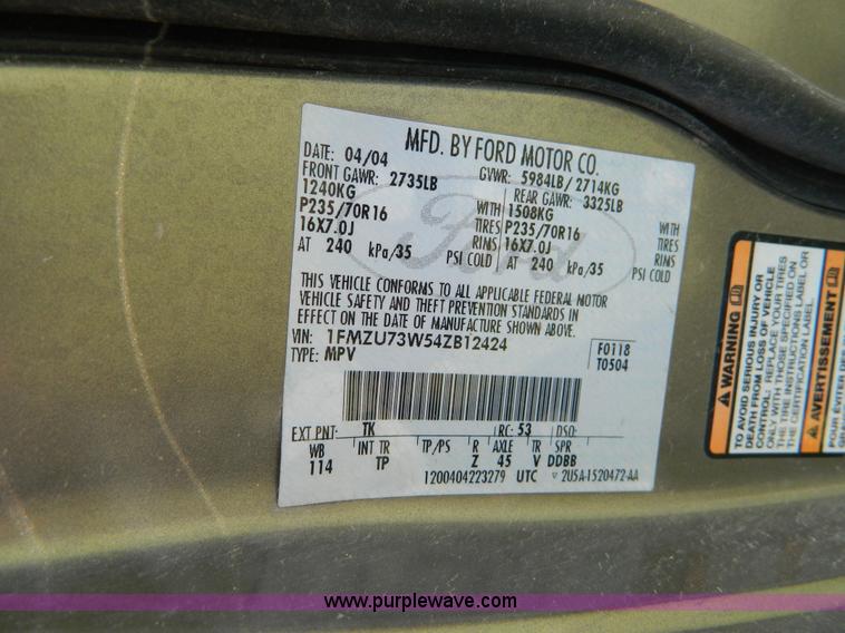 image for item B3649 2004 Ford Explorer