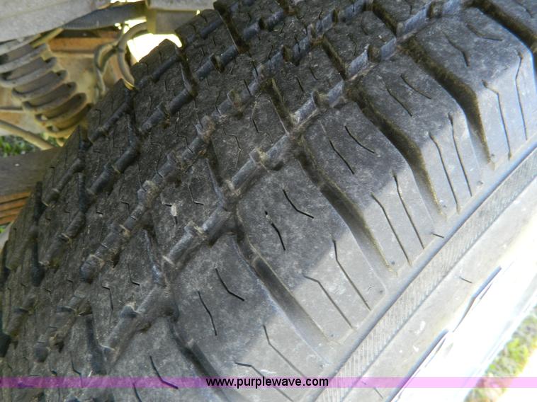 image for item B3650 1996 Ford F150 pickup truck