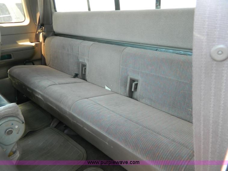 image for item B3650 1996 Ford F150 pickup truck