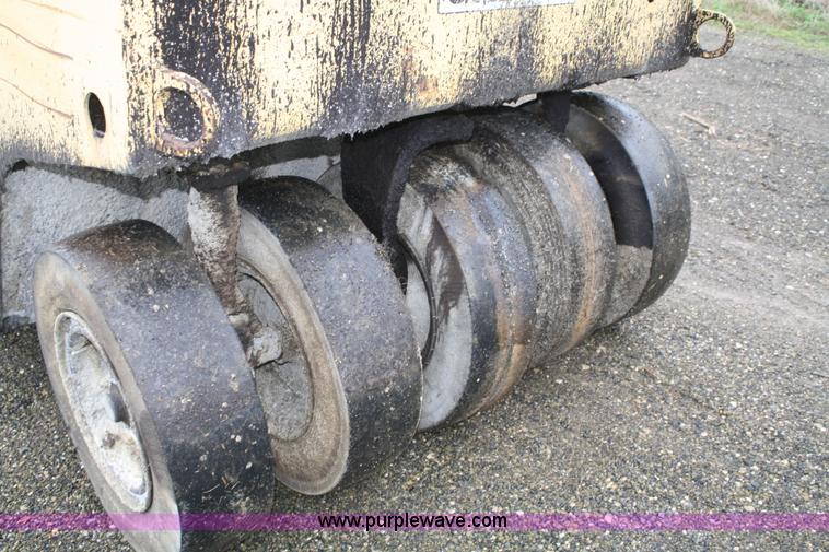 image for item B6508 1982 Galion P3500A rubber tire roller