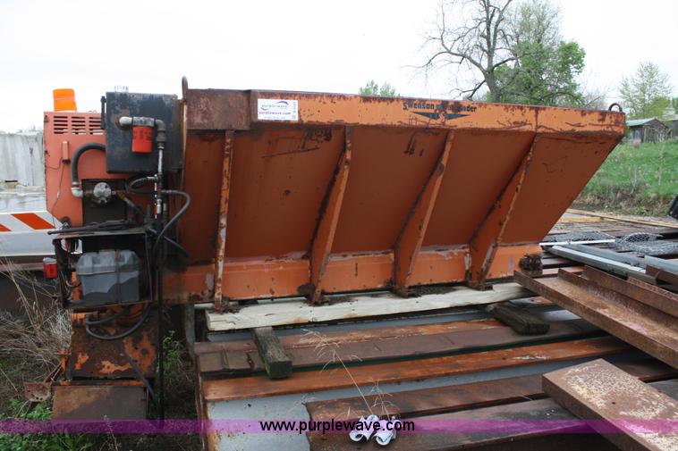 image for item B6509 Swenson spreader