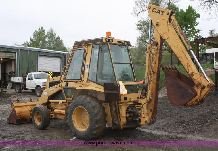 image for item B6510 1987 Caterpillar 416 backhoe