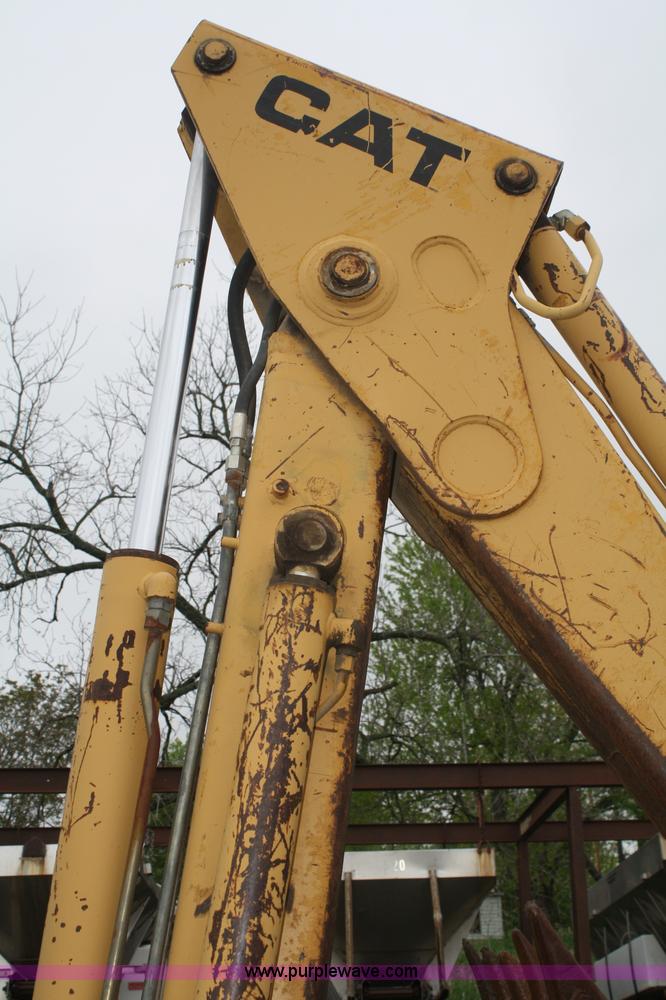 image for item B6510 1987 Caterpillar 416 backhoe