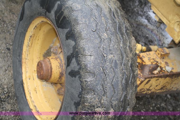 image for item B6510 1987 Caterpillar 416 backhoe