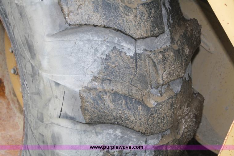 image for item B6510 1987 Caterpillar 416 backhoe