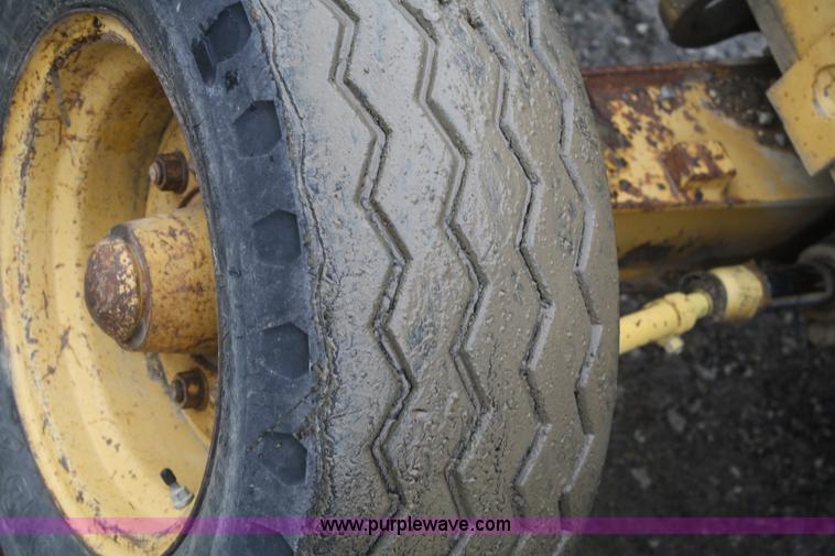 image for item B6510 1987 Caterpillar 416 backhoe