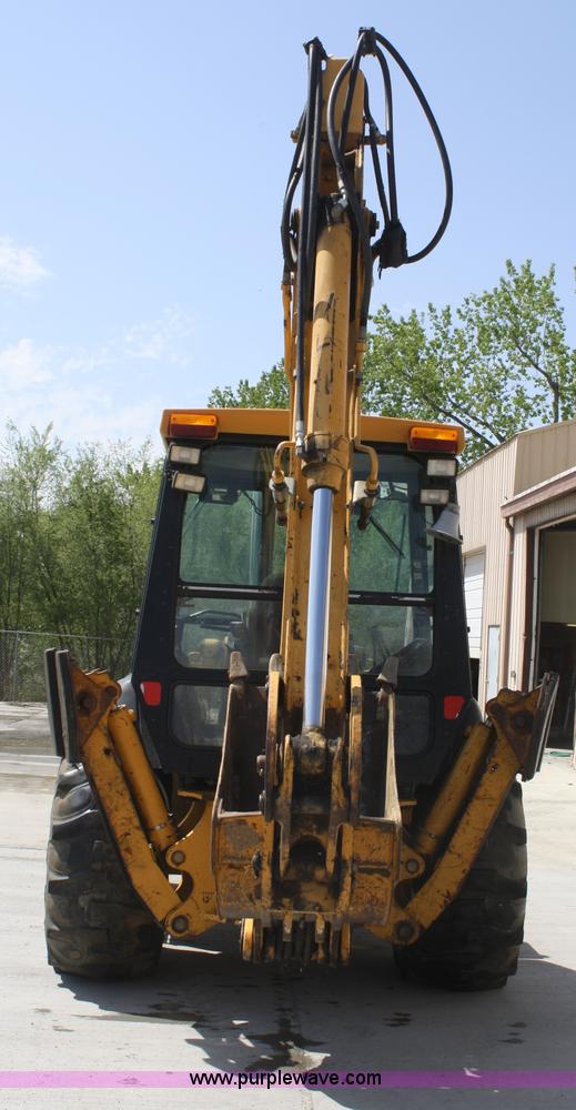 image for item B6523 1998 John Deere 410E backhoe