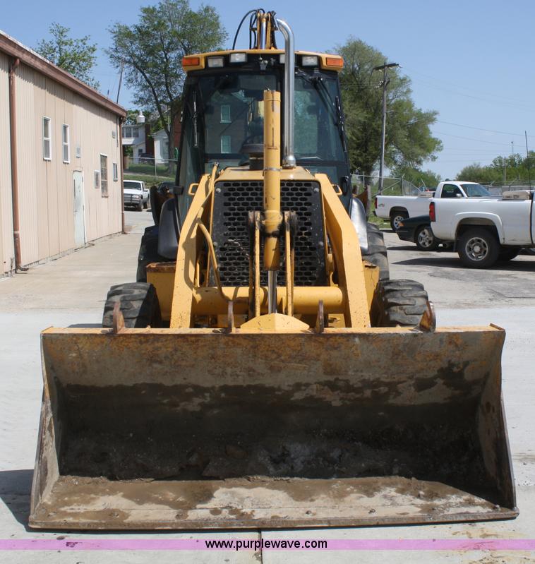 image for item B6523 1998 John Deere 410E backhoe