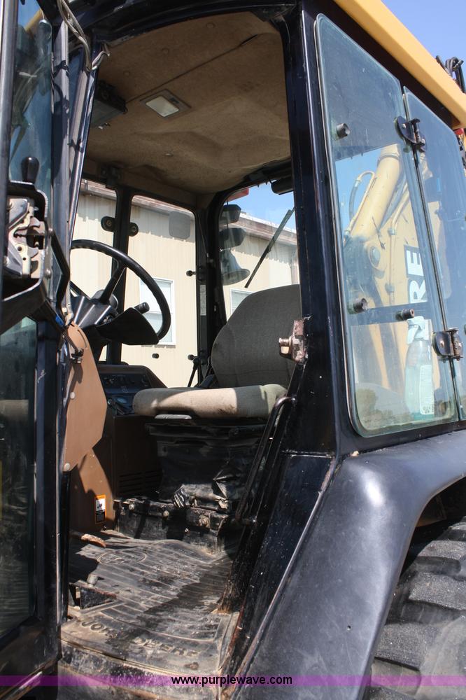 image for item B6523 1998 John Deere 410E backhoe