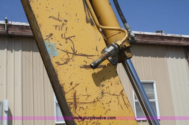 image for item B6523 1998 John Deere 410E backhoe