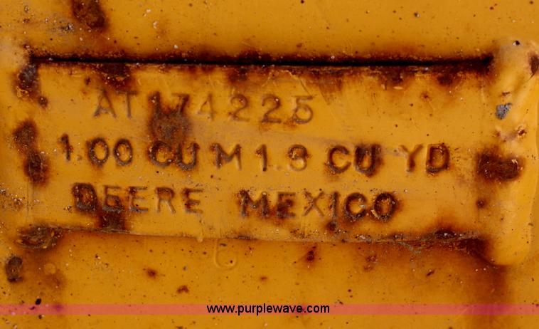 image for item B6523 1998 John Deere 410E backhoe