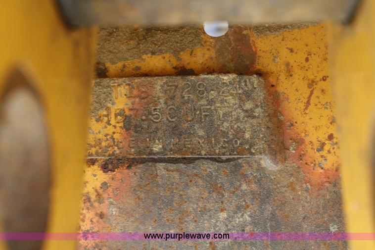 image for item B6523 1998 John Deere 410E backhoe