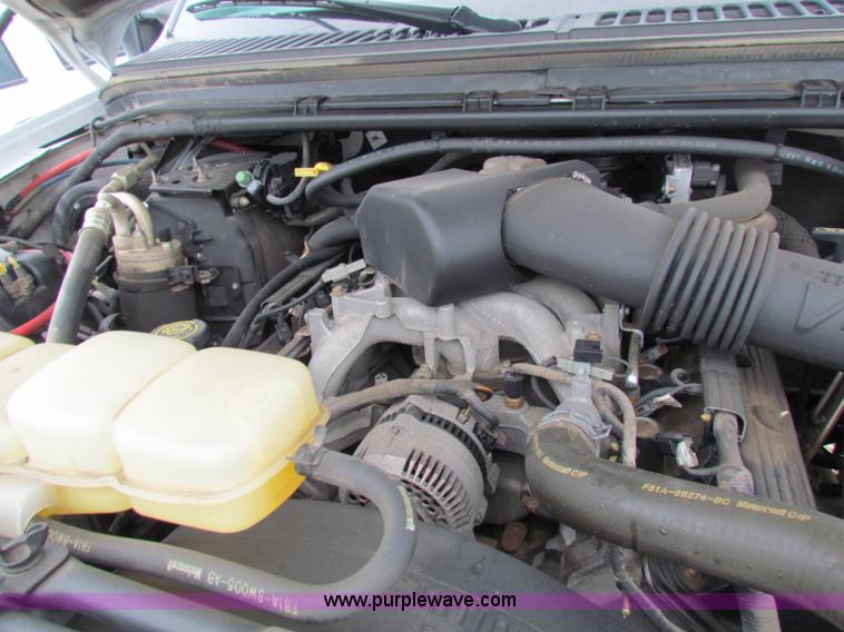 image for item B7218 1999 Ford F350 Super Duty utility truck