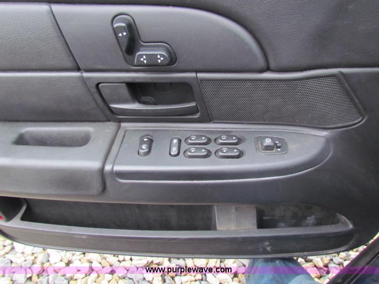 image for item B7223 2006 Ford Crown Victoria Police Interceptor