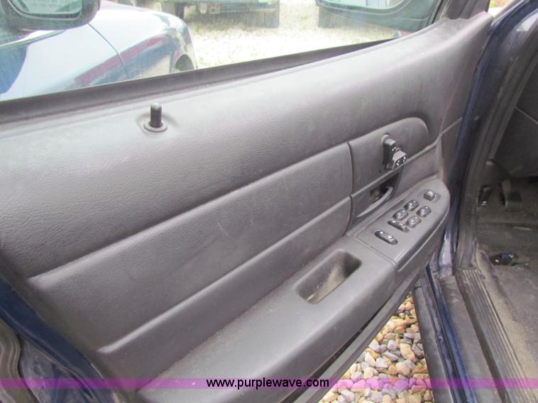 image for item B7224 2008 Ford Crown Victoria Police Interceptor