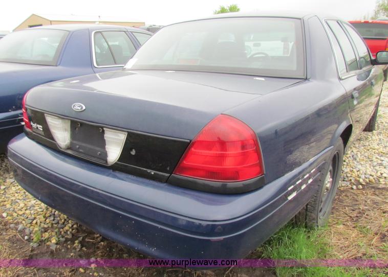 image for item B7224 2008 Ford Crown Victoria Police Interceptor
