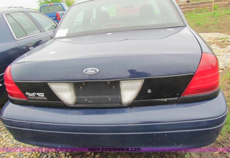 image for item B7224 2008 Ford Crown Victoria Police Interceptor