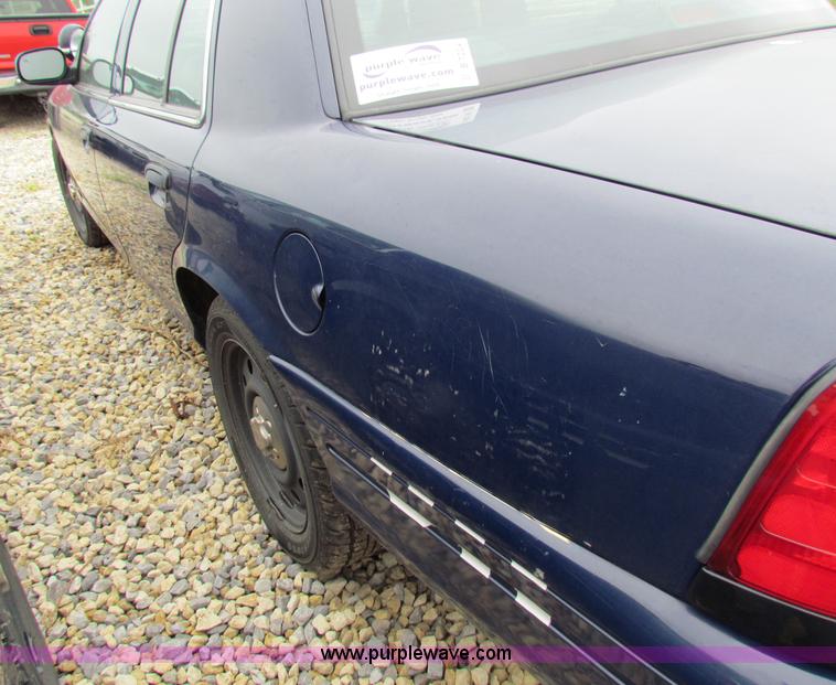 image for item B7224 2008 Ford Crown Victoria Police Interceptor