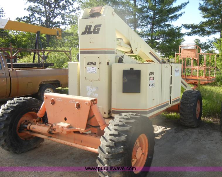 image for item D4019 1991 JLG 60HA TopGun self propelled boom lift