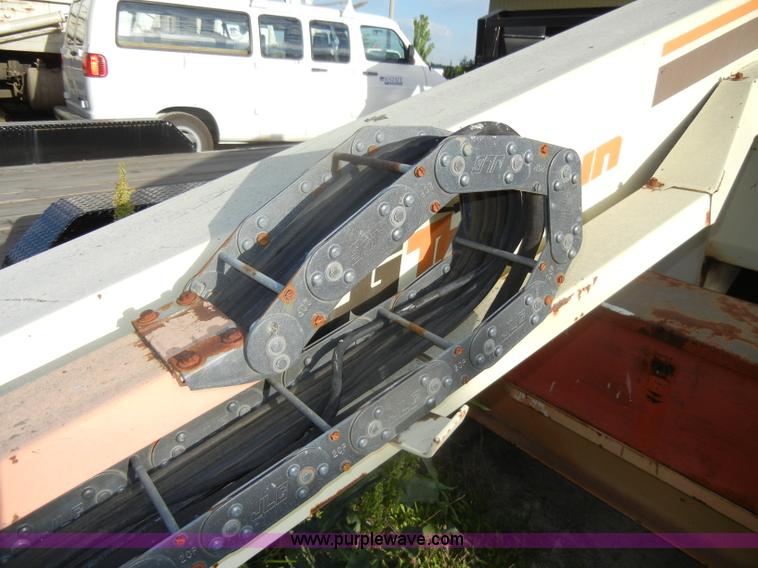 image for item D4019 1991 JLG 60HA TopGun self propelled boom lift