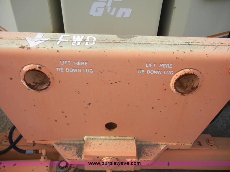 image for item D4019 1991 JLG 60HA TopGun self propelled boom lift