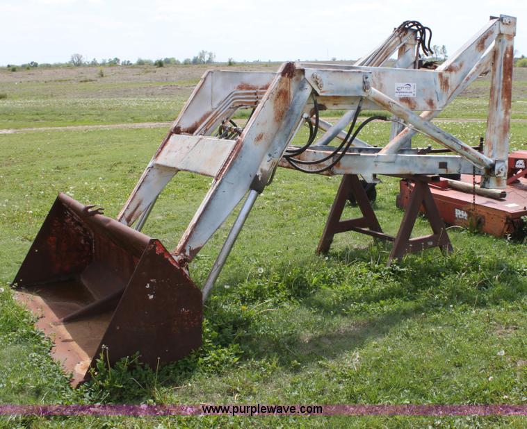 image for item D7692 Du-Al loader and bucket