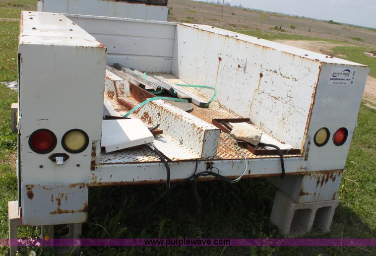 image for item D7694 Stahl utility bed