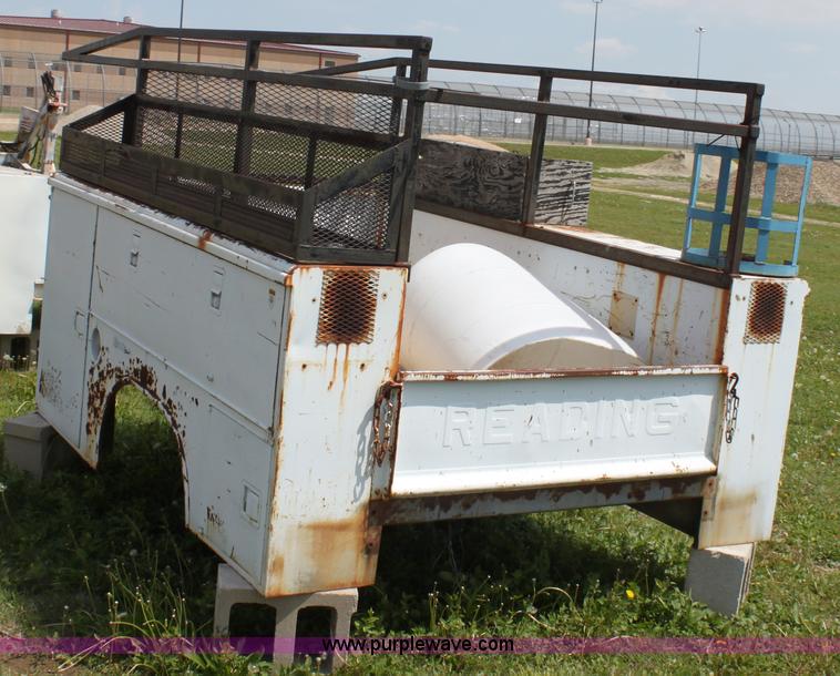 image for item D7695 Reading utility bed