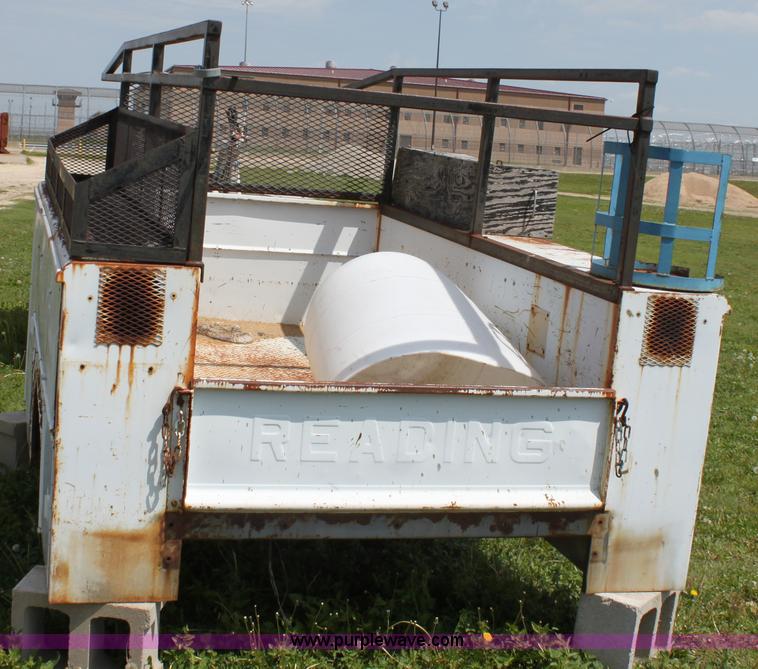 image for item D7695 Reading utility bed