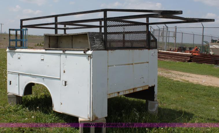 image for item D7695 Reading utility bed